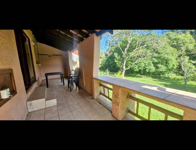 2 BEDROOM APARTMENT FOR SALE IN GLENMORE BEACH